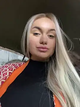 Snapshot of Maya_Willis chatting on 5, 2, 2025 Maya Willis online show from 5, 2, 2025