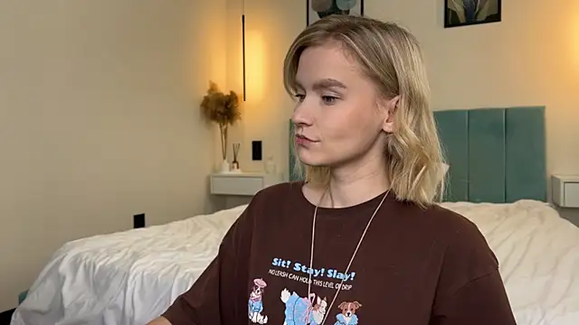 Adelovenick online show from 23, 11, 2025