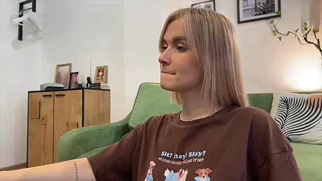 Adelovenick online show from 27, 10, 2025