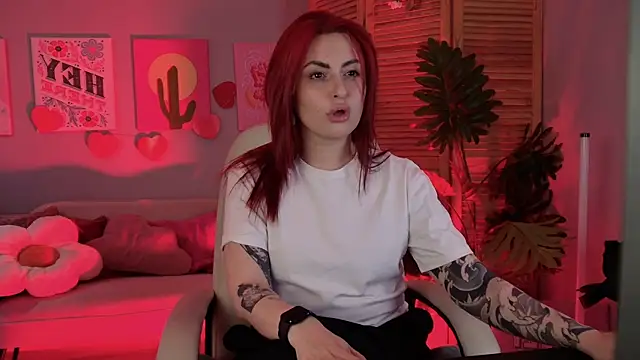 Lana  May online show from 18, 4, 2026