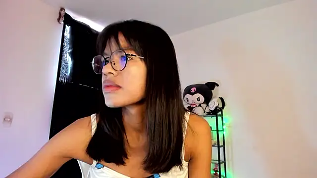 meganthompsonn22 online show from 13, 3, 2026