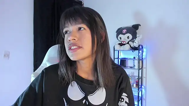 meganthompsonn22 online show from 7, 2, 2026