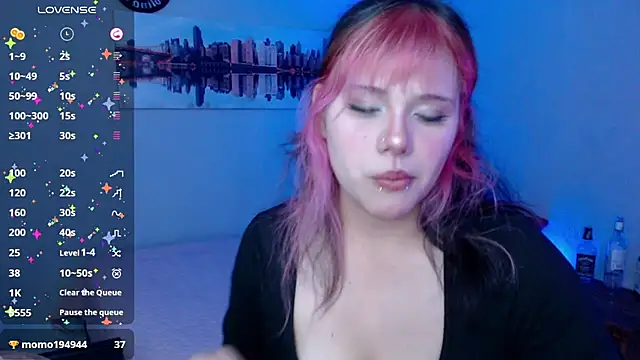 mixie cute online show from 7, 3, 2025