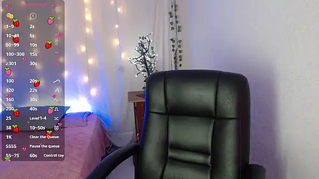 mixie cute online show from 17, 1, 2025