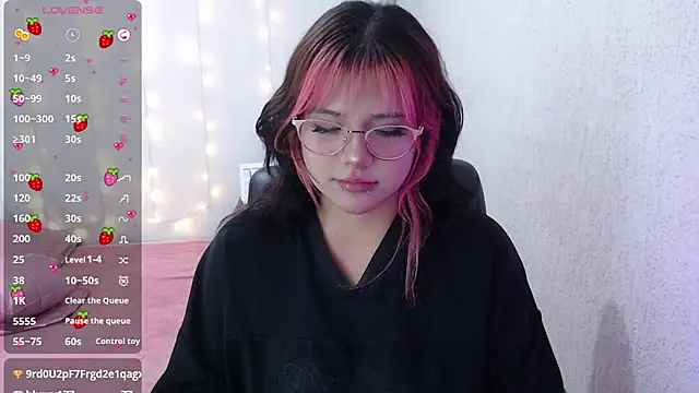 mixie cute online show from 19, 1, 2025