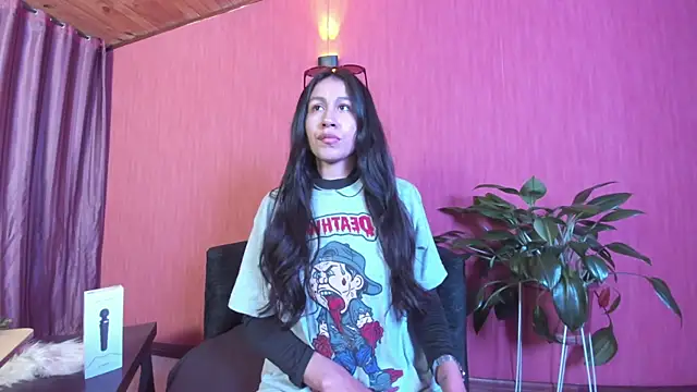 EmiGomez  online show from 18, 7, 2026