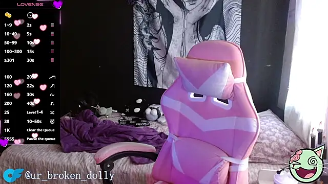 Effy Corpse online show from 11, 3, 2026