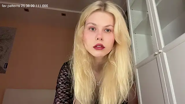 Snapshot of ass_latte chatting on 4, 7, 2026 ass latte online show from 4, 7, 2026