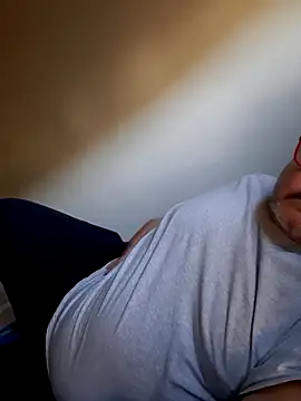 bluangelo online show from 15, 4, 2026