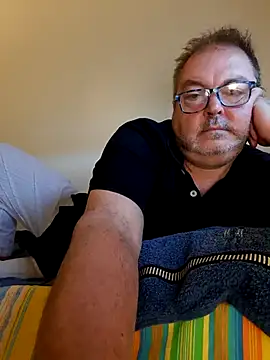 bluangelo online show from 16, 9, 2025