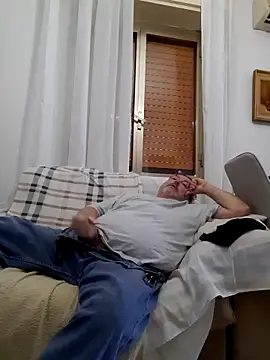 bluangelo online show from 4, 3, 2025