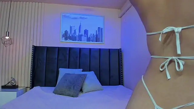 Snapshot of viiolett_lee chatting on 20, 11, 2025 viiolett lee online show from 20, 11, 2025