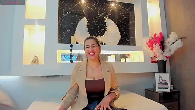 Cinthya mjs online show from 4, 10, 2025