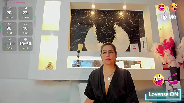 Cinthya mjs online show from 8, 10, 2025