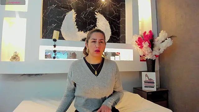 Cinthya mjs online show from 10, 10, 2025