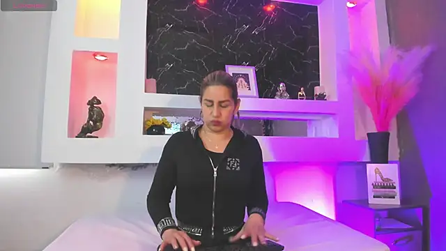 Cinthya mjs online show from 13, 2, 2026