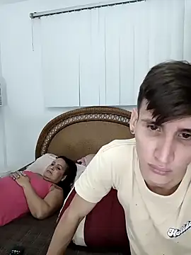 Milfvalesk online show from 19, 2, 2026