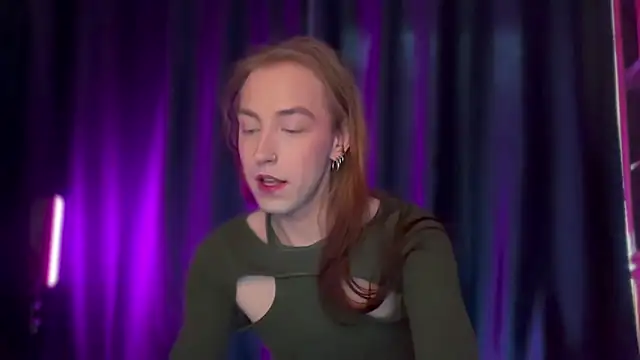 Avril Pearly  online show from 11, 2, 2026