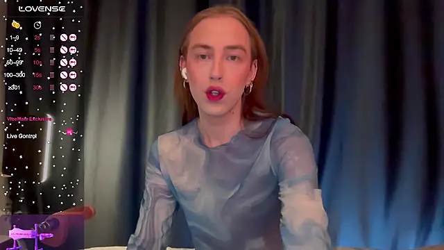 Snapshot of Avril_Pearly_ chatting on 28, 11, 2025 Avril Pearly online show from 28, 11, 2025