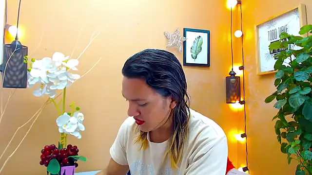 aslyhernandez 7 online show from 16, 10, 2025