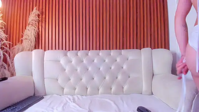 Snapshot of RosarioCruzz chatting on 27, 7, 2026 RosarioCruzz online show from 27, 7, 2026