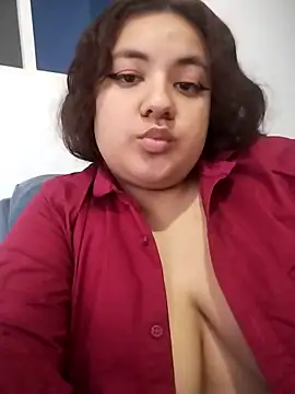 Snapshot of nadine_russo chatting on 18, 1, 2025 nadine russo online show from 18, 1, 2025