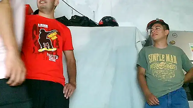 Snapshot of teendotados chatting on 26, 10, 2025 teendotados online show from 26, 10, 2025