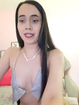 sophie pazz online show from 18, 1, 2025