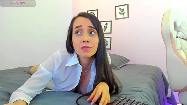 sophie pazz online show from 31, 12, 2024