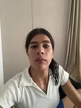 daniigarcia online show from 17, 4, 2026