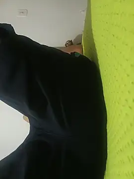 beautiful hands  online show from 17, 12, 2025