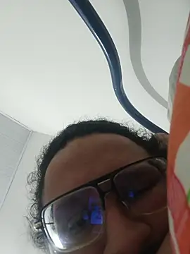 beautiful hands  online show from 13, 2, 2026