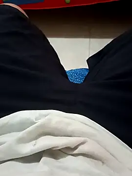 beautiful hands  online show from 18, 10, 2025