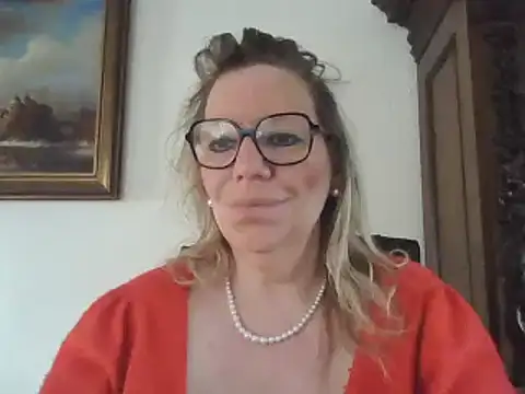 Silkesquirt online show from 14, 2, 2025