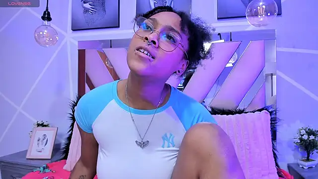 Elith noa online show from 25, 2, 2025