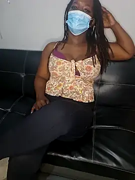 SexyMbalee online show from 19, 12, 2025