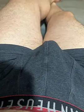 Snapshot of versatile_guy01 chatting on 31, 5, 2026 versatile guy01 online show from 31, 5, 2026
