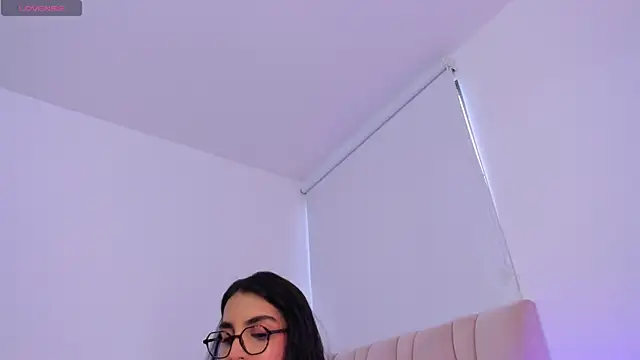 ZarianaEvanz online show from 16, 7, 2026
