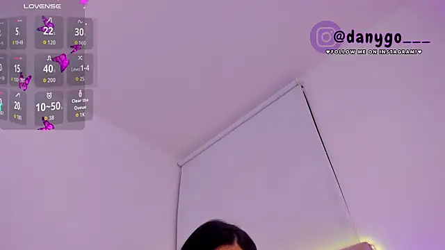 ZarianaEvanz online show from 22, 10, 2025