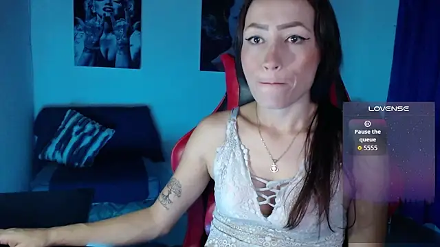 Sara-Guzman1 online show from 17, 4, 2026