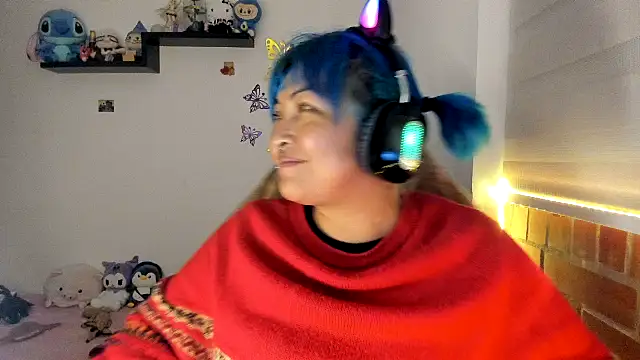 Shaddycute  online show from 18, 12, 2025