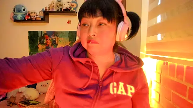 Shaddycute  online show from 14, 2, 2026