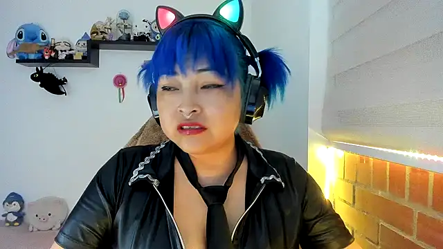 Shaddycute  online show from 20, 10, 2025