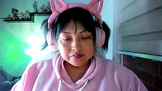 Shaddycute  online show from 2, 6, 2026