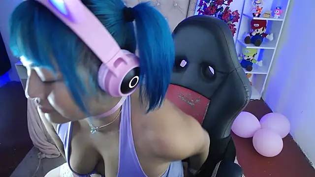 Shaddycute  online show from 19, 1, 2025