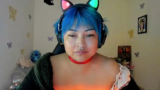 Shaddycute  online show from 9, 9, 2025