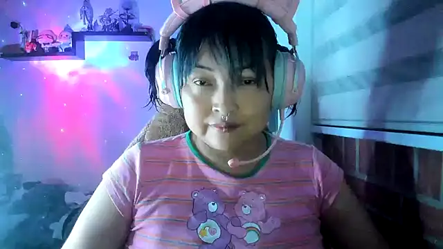 Shaddycute  online show from 22, 4, 2026