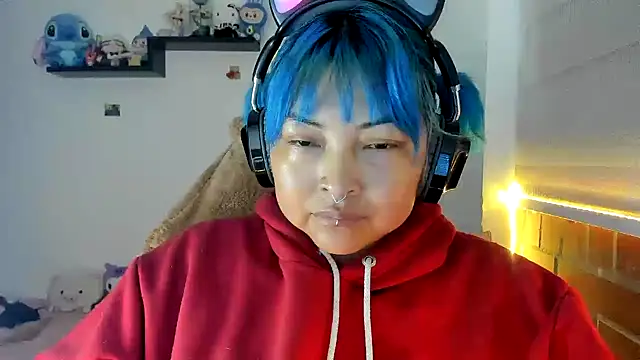 Shaddycute  online show from 16, 12, 2025