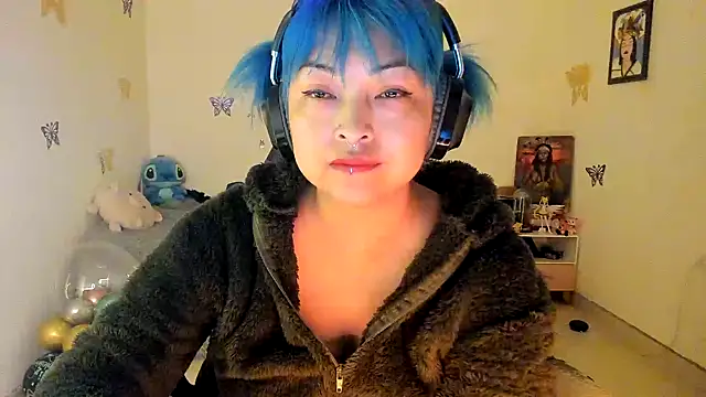 Shaddycute  online show from 9, 9, 2025