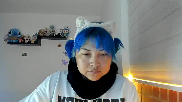 Shaddycute  online show from 10, 11, 2025